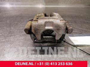 Peugeot 2008 Rear brake calliper, right O84916 photo 3