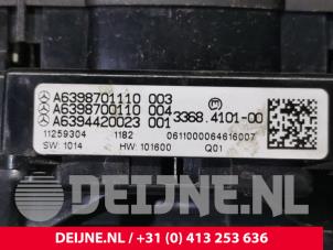 Mercedes Vito Paniekverlichtings Schakelaar O84927 foto 2