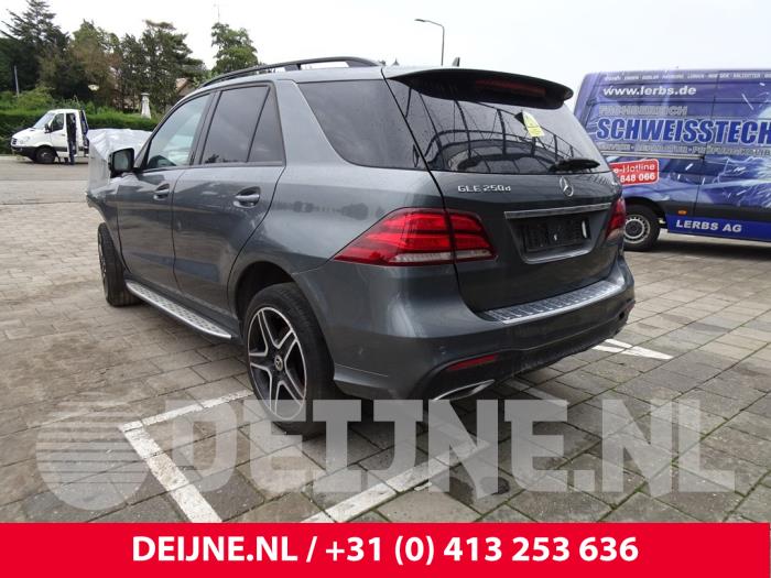 Mercedes GLE Dakrail set O85052