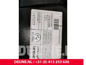 Mercedes GLE Window mechanism 4-door, front left O85073 photo 2