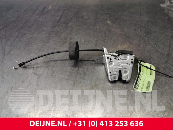 Mercedes GLE Slotmechaniek Achterklep O85079