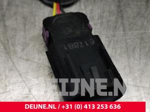 Opel Astra Bonnet lock mechanism O85241 photo 3