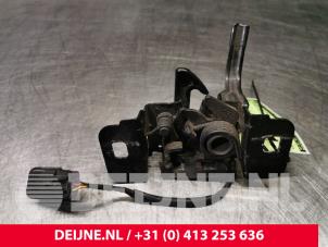 Opel Astra Bonnet lock mechanism O85241 photo 2