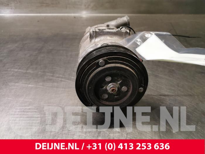 Gebruikte Aircopomp Opel Astra K 1.0 Turbo 12V Prijs € 35,00 Margeregeling aangeboden door van Deijne Onderdelen Uden B.V.