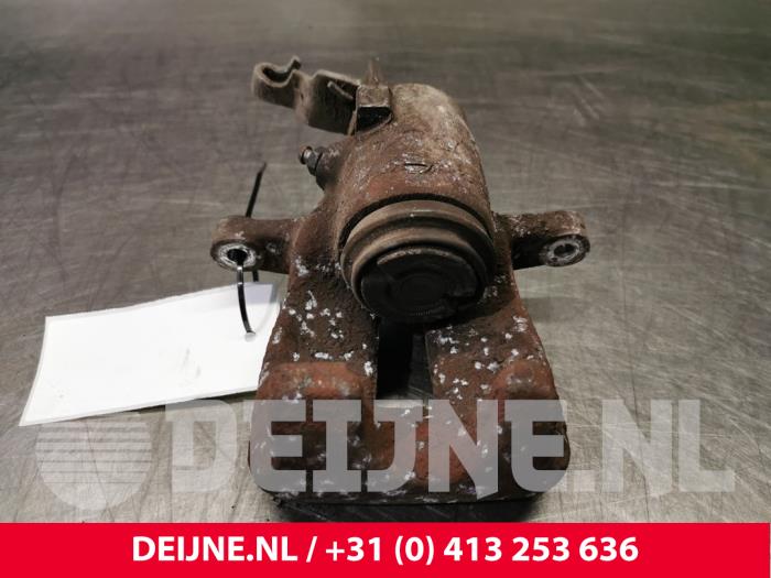 Volkswagen Golf Remklauw (Tang) links-achter O85362