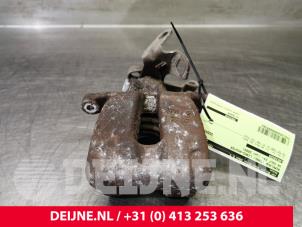 Volkswagen Golf Remklauw (Tang) links-achter O85362 foto 3