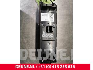 Ford C-Max Electric window switch O85547 photo 2