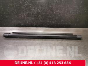 Volkswagen Passat Plane Kofferraum O85646 foto 2