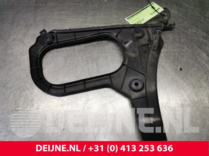 Audi A3 Rear bumper bracket, left O85733