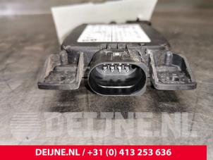 Volkswagen Golf Blind spot sensor O85843 photo 3