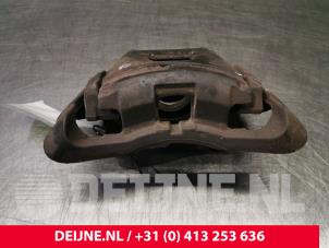 Audi A4 Bremszange links vorne O85921 foto 3