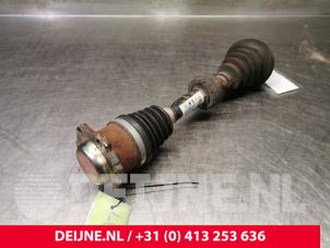 Volkswagen Polo Aandrijfas links-voor O85969 foto 3