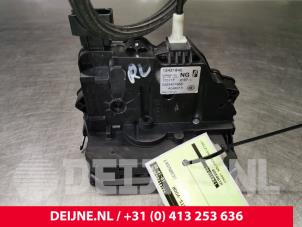 Opel Corsa Front door lock mechanism 4-door, right O86254 photo 3