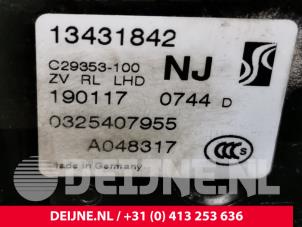 Opel Corsa Deurslot Mechaniek 4Deurs links-achter O86257 foto 2