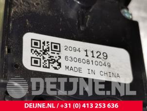 Opel Corsa Indicator switch O86281 photo 2