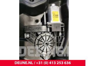 Volvo S60 Ruitmechaniek 4Deurs links-achter O86321 foto 3