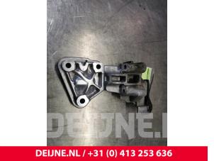 Volvo V50 Motorsteun O86503 foto 2