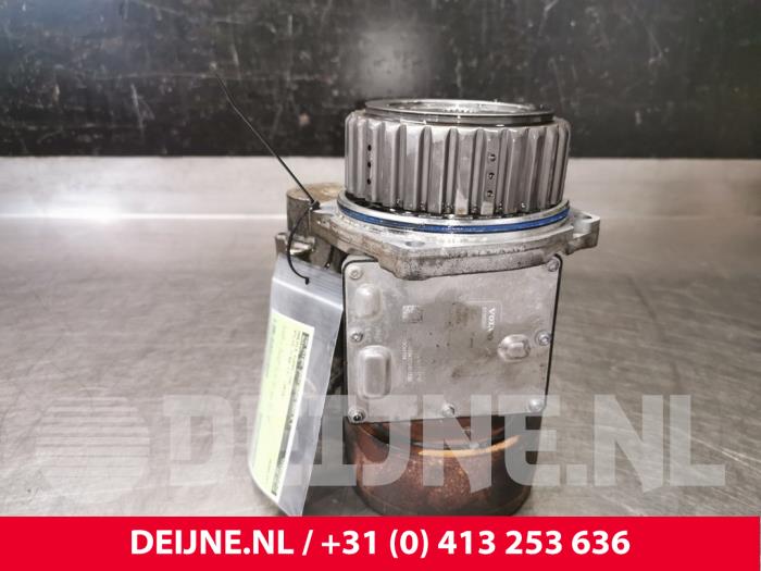 Gebruikte Haldex koppeling Volvo XC60 II (UZ) 2.0 D4 16V AWD Prijs € 850,00 Margeregeling aangeboden door van Deijne Onderdelen Uden B.V.