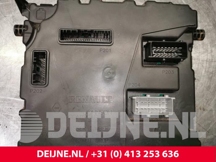 Gebruikte Computer Body Control Renault Kangoo Express (FW) 1.5 dCi 90 FAP Prijs € 54,45 Inclusief btw aangeboden door van Deijne Onderdelen Uden B.V.