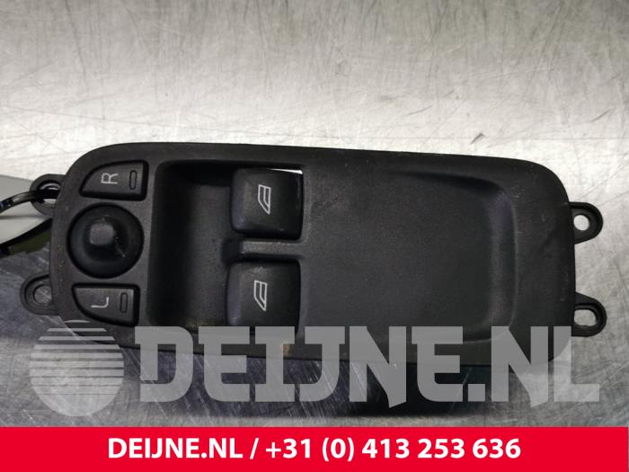 Volvo C30 Elektrisch Raam Schakelaar O86696