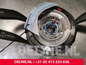 Mercedes C-Klasse Steering column stalk O86697 photo 2