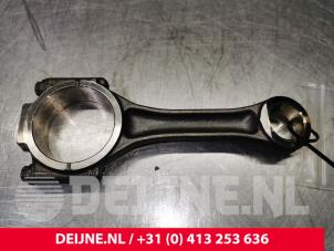 Gebruikte Drijfstang Volkswagen Crafter Prijs € 84,70 Inclusief btw aangeboden door van Deijne Onderdelen Uden B.V.