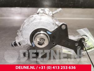 Volkswagen Transporter Vakuumpumpe (Diesel) O86948 foto 2