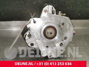 Volvo V70 Mechanical fuel pump O86960 photo 2