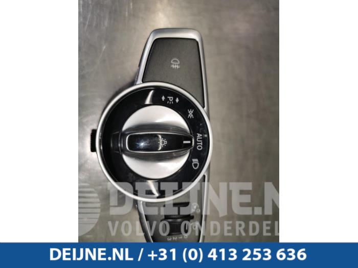Mercedes C-Klasse Licht Schalter O86984