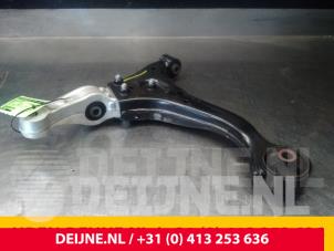 Hyundai H300 Draagarm onder links-voor O87008 foto 2