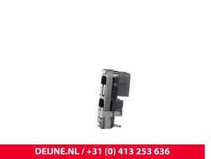 Volvo V70 Elektrisch Raam Schakelaar O9990001180 foto 2