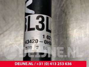Peugeot 108 Antriebswelle links vorne O87188 foto 3