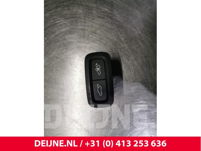 Volvo XC60 Schalter Heckklappe O87344