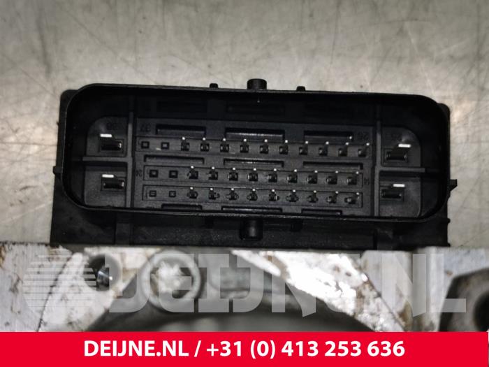 Ford Transit ABS Pumpe O87382