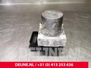 Ford Transit ABS pump O87382 photo 3