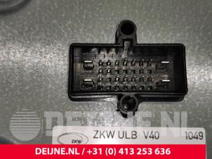 Volvo V40 Xenon module O87404 photo 3