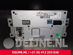 Volvo XC60 Display Multi Media control unit O87410 photo 2