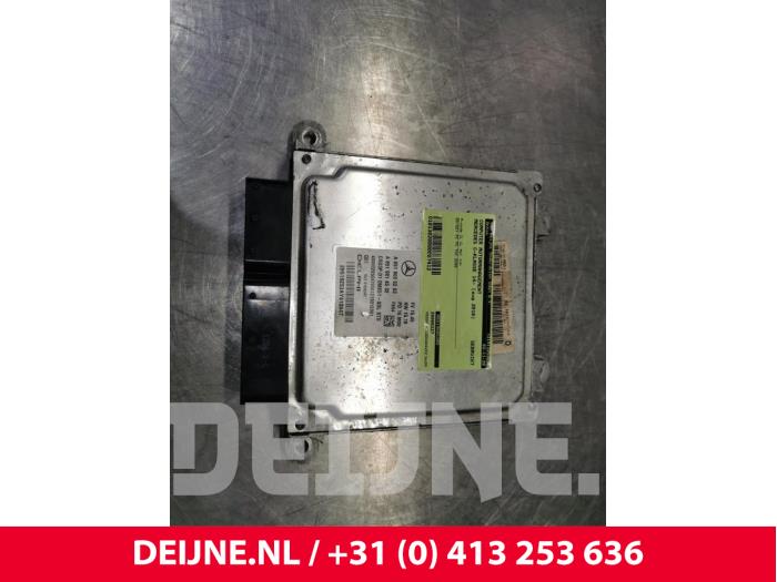 Mercedes C-Klasse Engine management computer O87412
