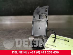 Gebruikte Luchtmassameter Volvo C70 (MC) 2.0 D 16V Prijs € 20,00 Margeregeling aangeboden door van Deijne Onderdelen Uden B.V.