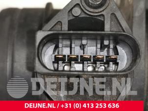 Volkswagen Transporter Luftmassenmesser O87458 foto 3