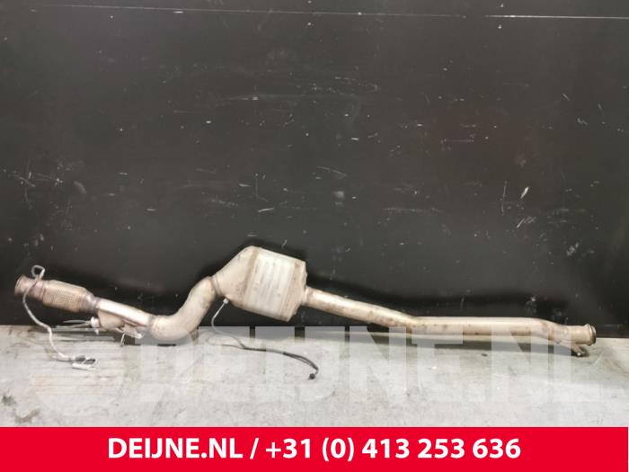 Gebruikte Katalysator Mercedes C (W205) C-220 2.2 CDI BlueTEC, C-220 d 16V Prijs € 500,00 Margeregeling aangeboden door van Deijne Onderdelen Uden B.V.