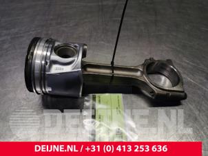 Renault Master Pleuelstange O87524 foto 3