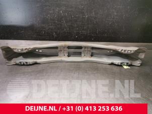 Volvo V40 Bumperframe achter O87592 foto 2