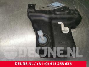 Mercedes Vito Scheibensprühertank vorne O87887 foto 2