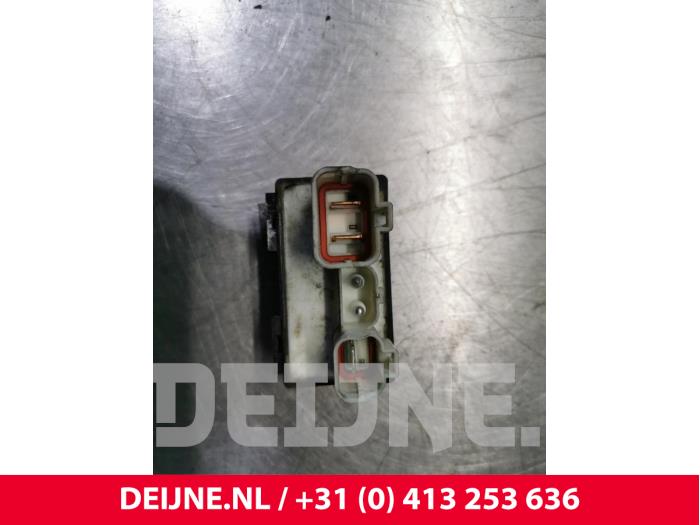 Volvo 9-Serie Cooling fin relay O87949
