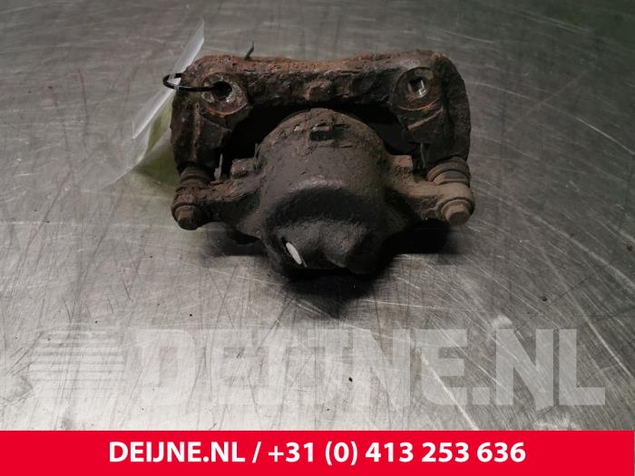 Volvo 9-Serie Remklauw (Tang) links-voor O87954