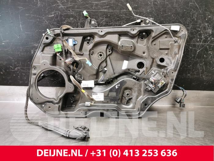 Volvo XC60 Window mechanism 4-door, front right O88149