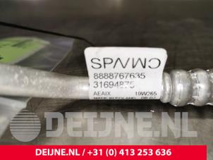 Volvo XC40 Klima Leitung O88168 foto 2