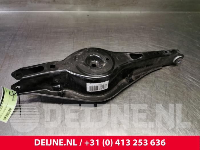Volvo XC40 Veerschotel rechts-achter O88230