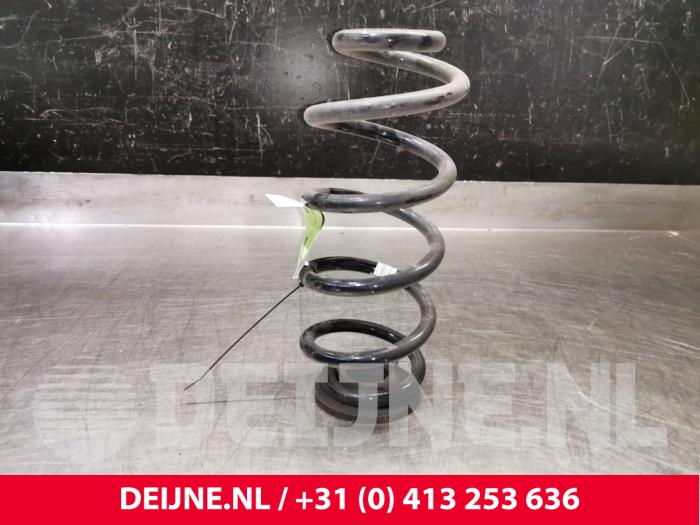 Volvo XC40 Schroefveer achter O88237